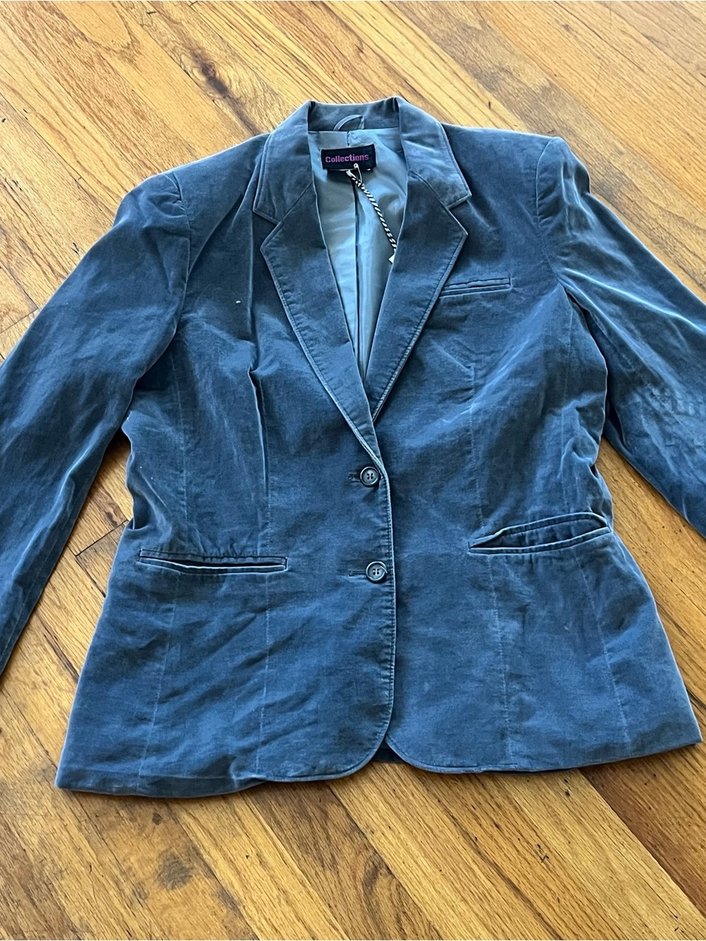 Vintage Velvet Blazer in Slate Blue